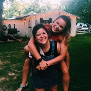 Meet your Posher, Haley